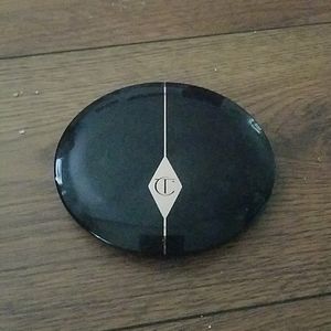 Charlotte tilbury blush in pillow talk